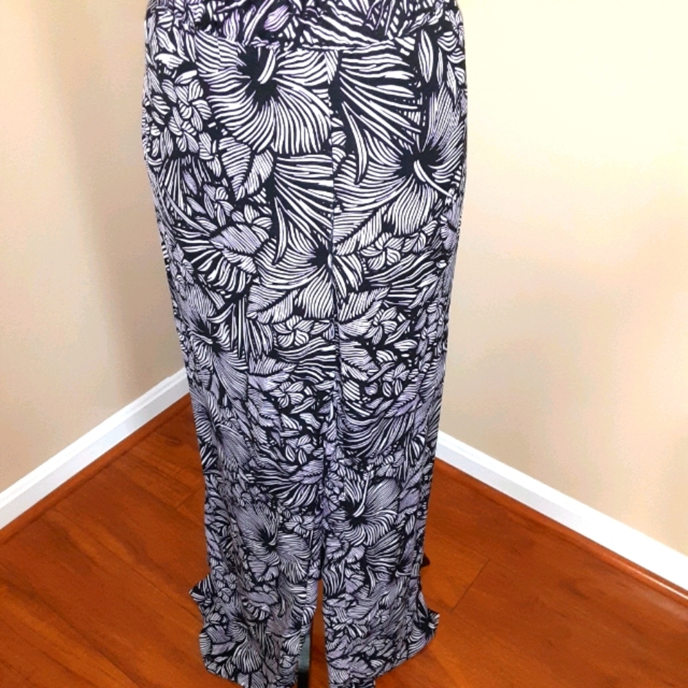 Fit and flare spring/summer pants